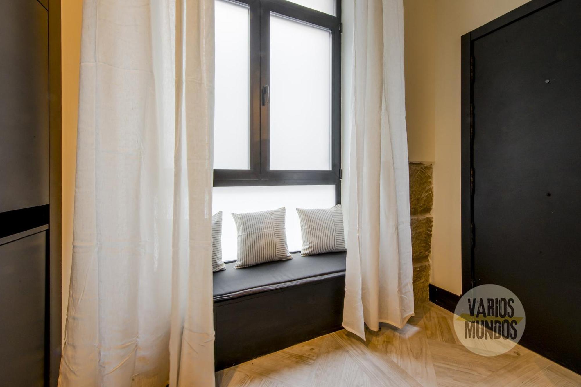 Iconic Apt En Plena Plaza Del Carmen Para 4Pax E3 Madrid Exterior photo